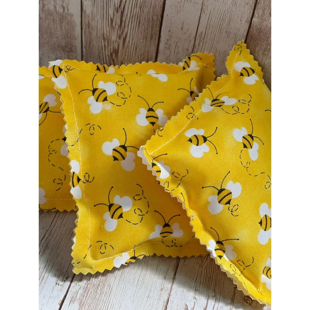 ⤵️🆕Mini Pillows Honey Bee | farmhouse| Shelf/Tiered Tray/Basket set